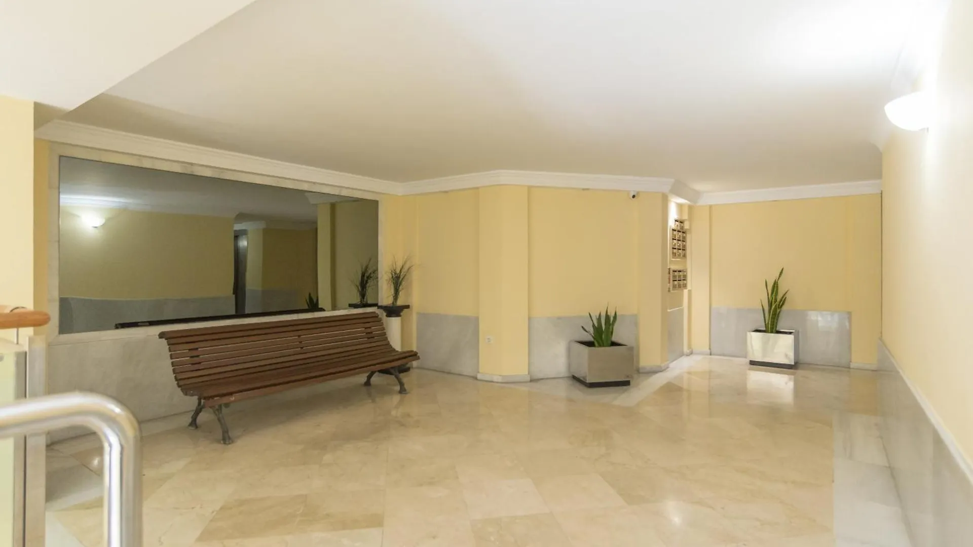 Cathedral Suites Málaga 0*,